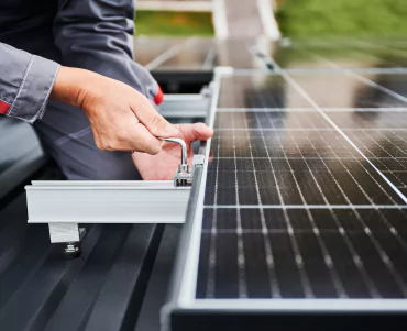 '5kW on-grid solar system installed by SkyBerg Infra Hinjewadi